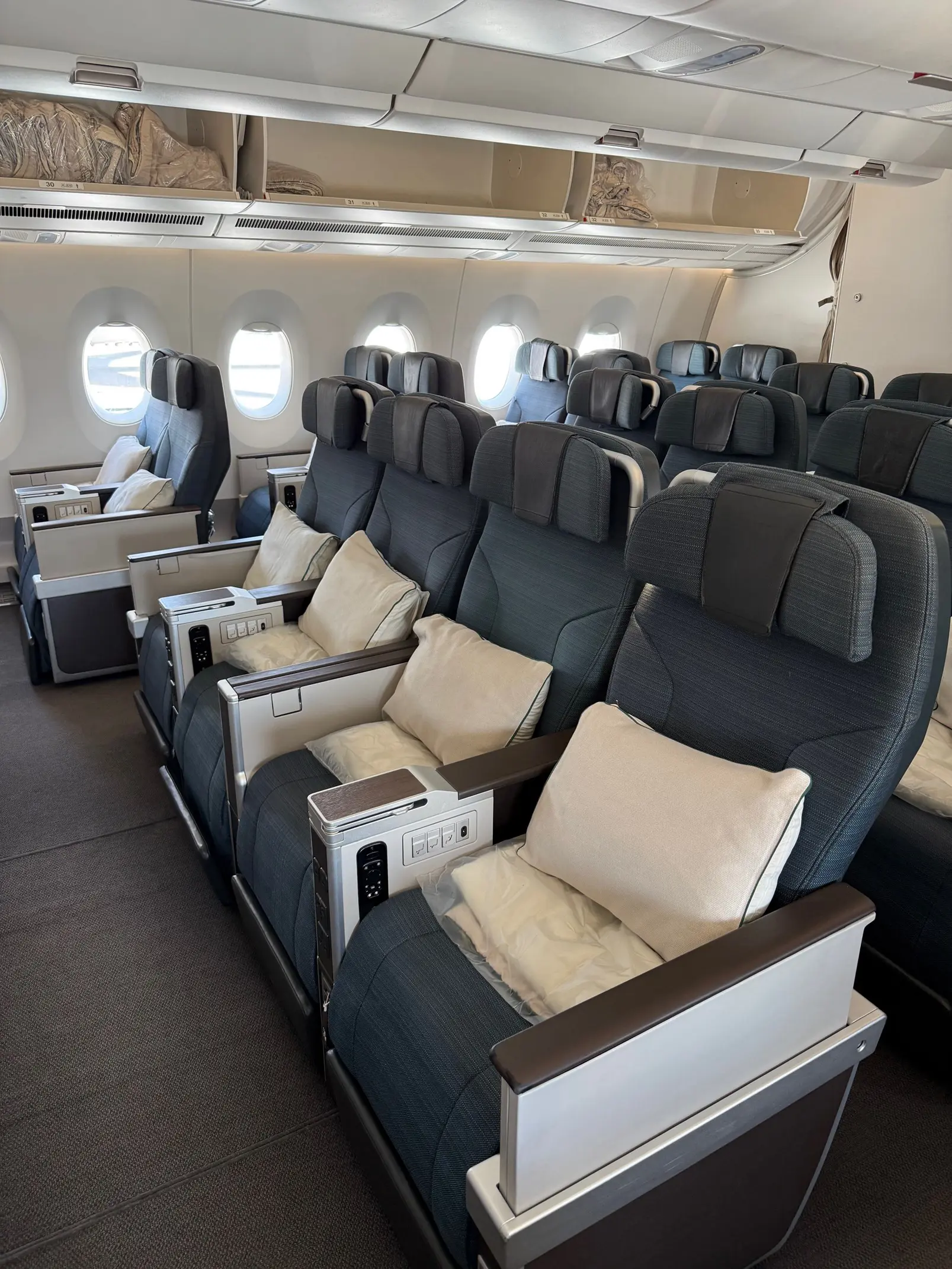 Aircraft Visit CX April Foto 2