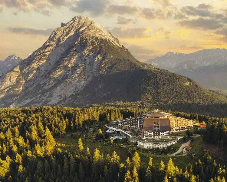 Csm Aussenansicht Sonnenaufgang Komprimiert C Interalpen Hotel Tyrol 0F5bdd7334