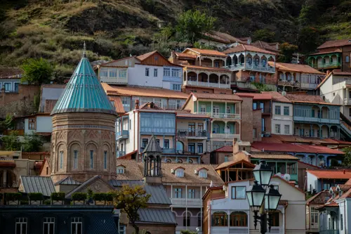 Andrea in Georgien Mostafa Meraji Spiydnninbg Unsplash