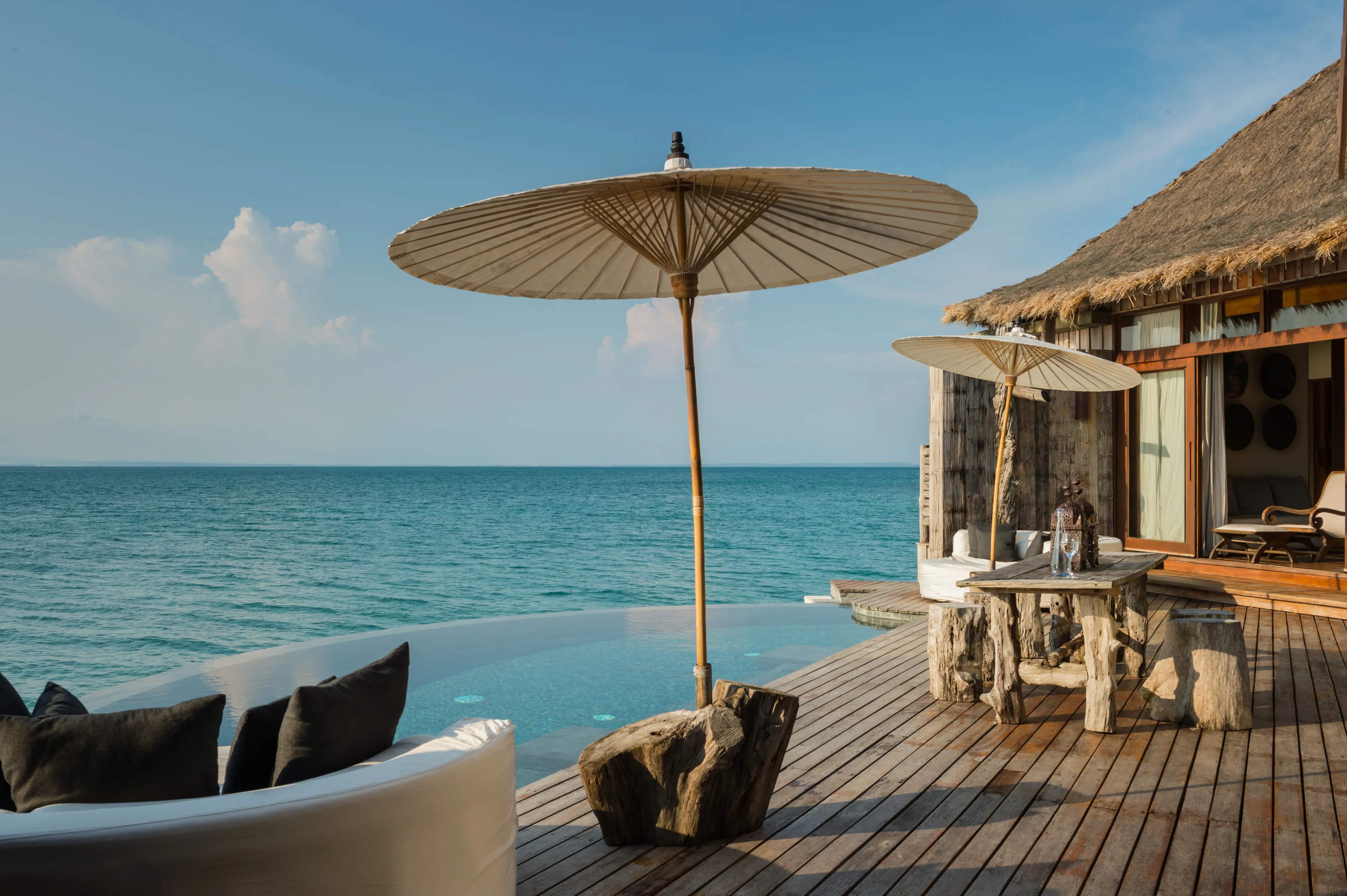 Reto Guntli Overwater Villa Interior Song Saa Private Island 2015 3 Reto Guntli Overwater Villa Interior Song Saa Private Island 2015 3