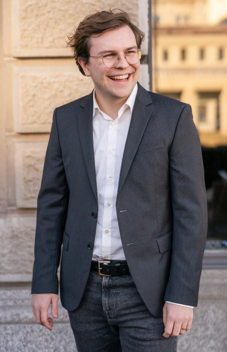 Ma Hoch Samuel Reiss